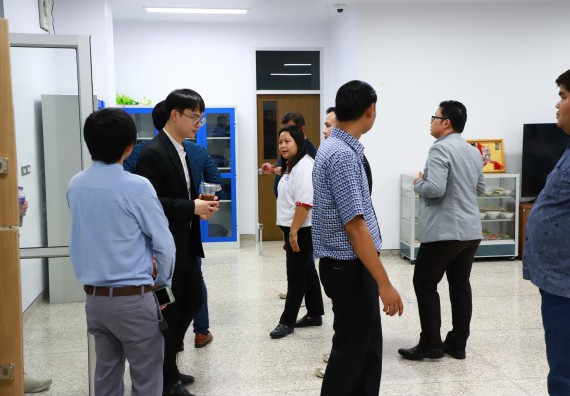 ภาพกิจกรรม  คณะวิทยาศาสตร์และเทคโนโลยี เป็นเจ้าภาพจัดกิจกรรมประชุมทีมนักวิจัย ภายใต้โครงการพัฒนาศักยภาพเยาวชนด้านและการเขียนโค้ดเพื่อมุ่งสู่การเป็นนวัตกรด้านปัญญาประดิษฐ์