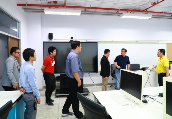 ภาพกิจกรรม  คณะวิทยาศาสตร์และเทคโนโลยี เป็นเจ้าภาพจัดกิจกรรมประชุมทีมนักวิจัย ภายใต้โครงการพัฒนาศักยภาพเยาวชนด้านและการเขียนโค้ดเพื่อมุ่งสู่การเป็นนวัตกรด้านปัญญาประดิษฐ์