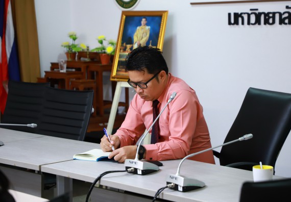 ภาพกิจกรรม  คณะวิทยาศาสตร์และเทคโนโลยี จัดประชุมเพื่อเตรียมความพร้อมสำหรับการจัดทำรายงานประเมินตนเอง ระดับคณะ ประจำปีการศึกษา 2565