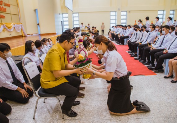 ภาพกิจกรรม  คณะวิทยาศาสตร์และเทคโนโลยี จัดกิจกรรมไหว้ครู คณะวิทยาศาสตร์และเทคโนโลยี ประจำปีการศึกษา 2566