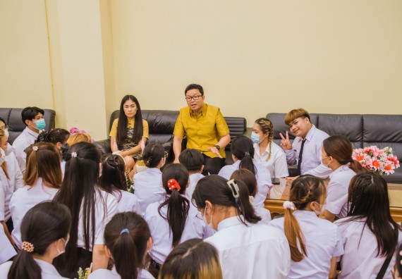 ภาพกิจกรรม  คณะวิทยาศาสตร์และเทคโนโลยี จัดกิจกรรมไหว้ครู คณะวิทยาศาสตร์และเทคโนโลยี ประจำปีการศึกษา 2566