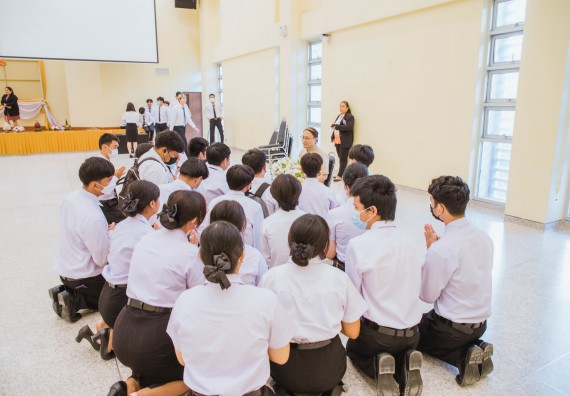 ภาพกิจกรรม  คณะวิทยาศาสตร์และเทคโนโลยี จัดกิจกรรมไหว้ครู คณะวิทยาศาสตร์และเทคโนโลยี ประจำปีการศึกษา 2566