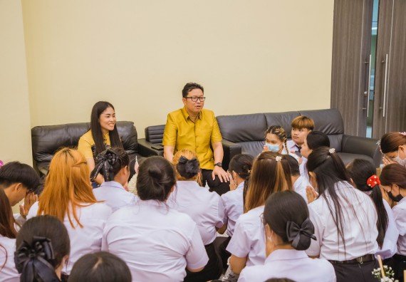 ภาพกิจกรรม  คณะวิทยาศาสตร์และเทคโนโลยี จัดกิจกรรมไหว้ครู คณะวิทยาศาสตร์และเทคโนโลยี ประจำปีการศึกษา 2566