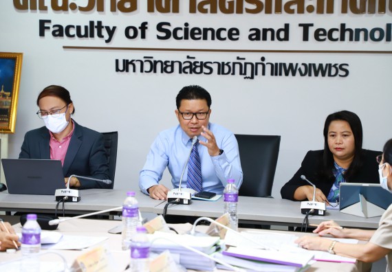 ภาพกิจกรรม  มหาวิทยาลัยราชภัฏกำแพงเพชร ตรวจสอบการดำเนินงานโครงการพัฒนาคุณภาพชีวิตและยกระดับรายได้ให้กับชุมชนฐานราก ประจำปีงบประมาณ 2565