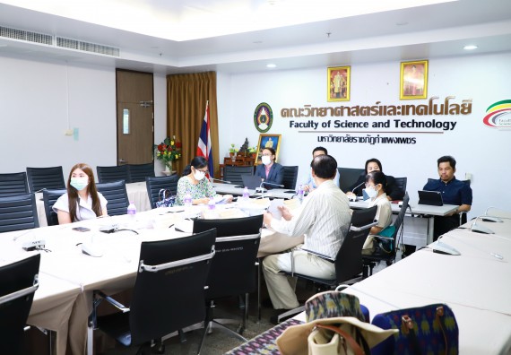 ภาพกิจกรรม  มหาวิทยาลัยราชภัฏกำแพงเพชร ตรวจสอบการดำเนินงานโครงการพัฒนาคุณภาพชีวิตและยกระดับรายได้ให้กับชุมชนฐานราก ประจำปีงบประมาณ 2565