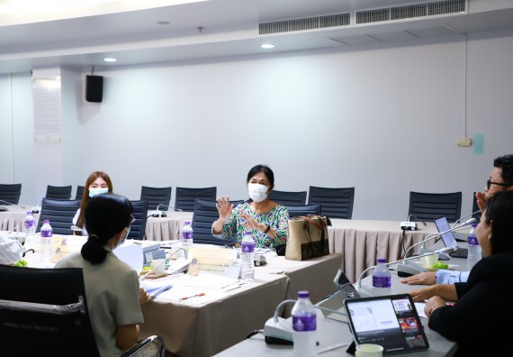 ภาพกิจกรรม  มหาวิทยาลัยราชภัฏกำแพงเพชร ตรวจสอบการดำเนินงานโครงการพัฒนาคุณภาพชีวิตและยกระดับรายได้ให้กับชุมชนฐานราก ประจำปีงบประมาณ 2565