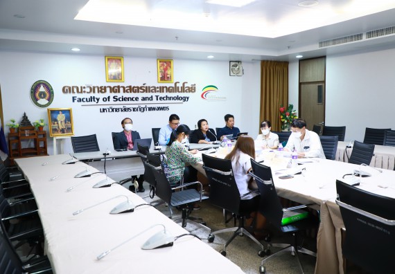 ภาพกิจกรรม  มหาวิทยาลัยราชภัฏกำแพงเพชร ตรวจสอบการดำเนินงานโครงการพัฒนาคุณภาพชีวิตและยกระดับรายได้ให้กับชุมชนฐานราก ประจำปีงบประมาณ 2565