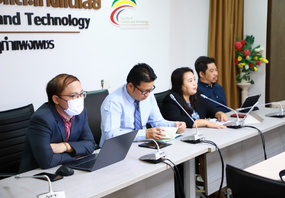 ภาพกิจกรรม  มหาวิทยาลัยราชภัฏกำแพงเพชร ตรวจสอบการดำเนินงานโครงการพัฒนาคุณภาพชีวิตและยกระดับรายได้ให้กับชุมชนฐานราก ประจำปีงบประมาณ 2565