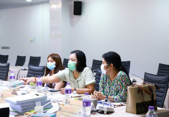 ภาพกิจกรรม  มหาวิทยาลัยราชภัฏกำแพงเพชร ตรวจสอบการดำเนินงานโครงการพัฒนาคุณภาพชีวิตและยกระดับรายได้ให้กับชุมชนฐานราก ประจำปีงบประมาณ 2565