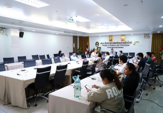 ภาพกิจกรรม  คณะวิทยาศาสตร์และเทคโนโลยี จัดกิจกรรมการปฐมนิเทศน์พนักงานมหาวิทยาลัยใหม่