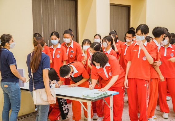 ภาพกิจกรรม   คณะวิทยาศาสตร์และเทคโนโลยี มหาวิทยาลัยราชภัฏกำแพงเพชร ร่วมกับโรงเรียนกำแพงเพชรพิทยาคม จัดโครงการค่ายวิทยาศาสตร์นักเรียนห้องเรียนพิเศษ