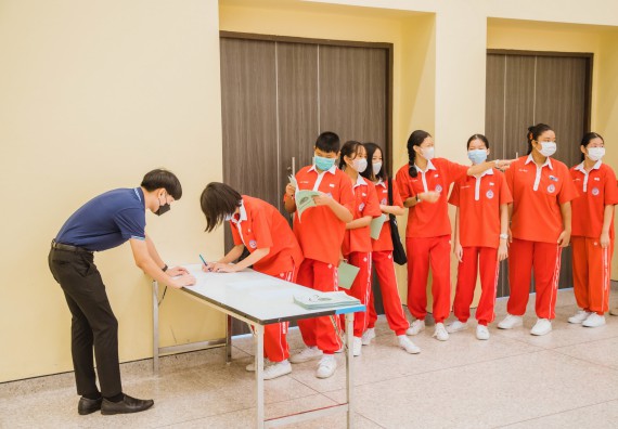 ภาพกิจกรรม   คณะวิทยาศาสตร์และเทคโนโลยี มหาวิทยาลัยราชภัฏกำแพงเพชร ร่วมกับโรงเรียนกำแพงเพชรพิทยาคม จัดโครงการค่ายวิทยาศาสตร์นักเรียนห้องเรียนพิเศษ