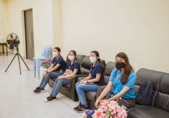 ภาพกิจกรรม   คณะวิทยาศาสตร์และเทคโนโลยี มหาวิทยาลัยราชภัฏกำแพงเพชร ร่วมกับโรงเรียนกำแพงเพชรพิทยาคม จัดโครงการค่ายวิทยาศาสตร์นักเรียนห้องเรียนพิเศษ