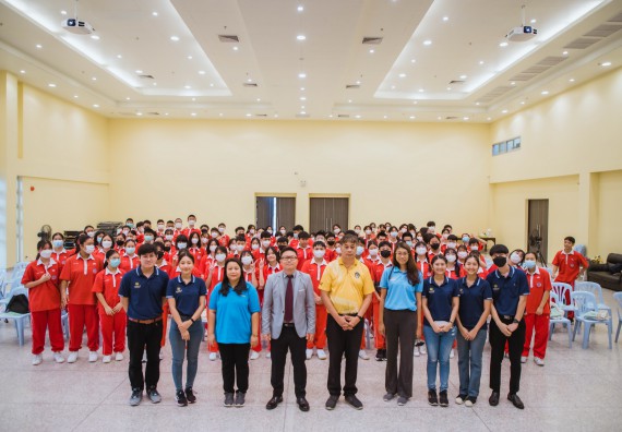 ภาพกิจกรรม   คณะวิทยาศาสตร์และเทคโนโลยี มหาวิทยาลัยราชภัฏกำแพงเพชร ร่วมกับโรงเรียนกำแพงเพชรพิทยาคม จัดโครงการค่ายวิทยาศาสตร์นักเรียนห้องเรียนพิเศษ