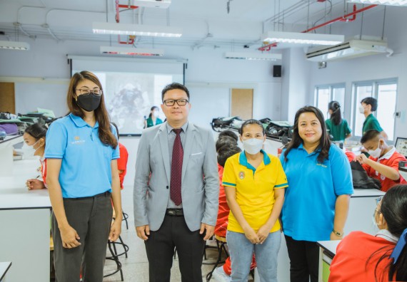 ภาพกิจกรรม   คณะวิทยาศาสตร์และเทคโนโลยี มหาวิทยาลัยราชภัฏกำแพงเพชร ร่วมกับโรงเรียนกำแพงเพชรพิทยาคม จัดโครงการค่ายวิทยาศาสตร์นักเรียนห้องเรียนพิเศษ