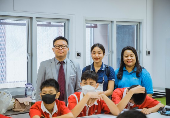 ภาพกิจกรรม   คณะวิทยาศาสตร์และเทคโนโลยี มหาวิทยาลัยราชภัฏกำแพงเพชร ร่วมกับโรงเรียนกำแพงเพชรพิทยาคม จัดโครงการค่ายวิทยาศาสตร์นักเรียนห้องเรียนพิเศษ