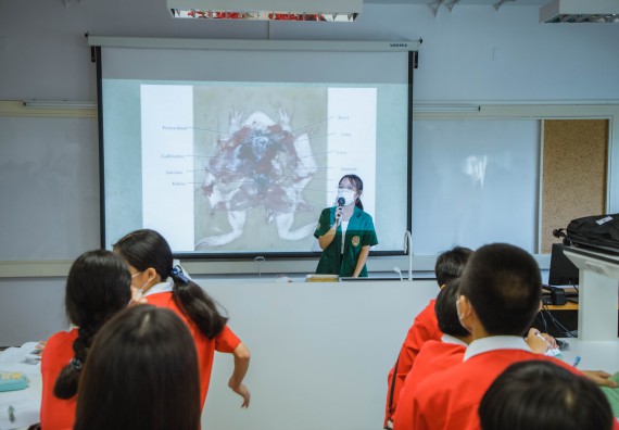 ภาพกิจกรรม   คณะวิทยาศาสตร์และเทคโนโลยี มหาวิทยาลัยราชภัฏกำแพงเพชร ร่วมกับโรงเรียนกำแพงเพชรพิทยาคม จัดโครงการค่ายวิทยาศาสตร์นักเรียนห้องเรียนพิเศษ