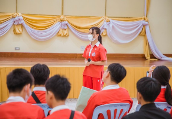 ภาพกิจกรรม   คณะวิทยาศาสตร์และเทคโนโลยี มหาวิทยาลัยราชภัฏกำแพงเพชร ร่วมกับโรงเรียนกำแพงเพชรพิทยาคม จัดโครงการค่ายวิทยาศาสตร์นักเรียนห้องเรียนพิเศษ