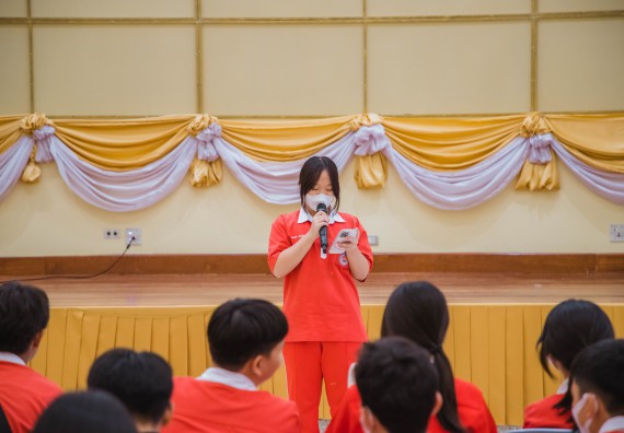 ภาพกิจกรรม   คณะวิทยาศาสตร์และเทคโนโลยี มหาวิทยาลัยราชภัฏกำแพงเพชร ร่วมกับโรงเรียนกำแพงเพชรพิทยาคม จัดโครงการค่ายวิทยาศาสตร์นักเรียนห้องเรียนพิเศษ