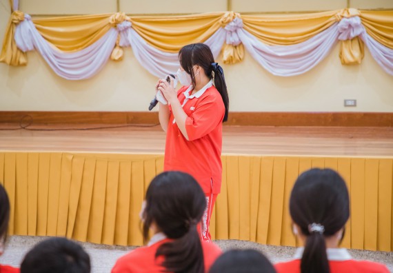 ภาพกิจกรรม   คณะวิทยาศาสตร์และเทคโนโลยี มหาวิทยาลัยราชภัฏกำแพงเพชร ร่วมกับโรงเรียนกำแพงเพชรพิทยาคม จัดโครงการค่ายวิทยาศาสตร์นักเรียนห้องเรียนพิเศษ