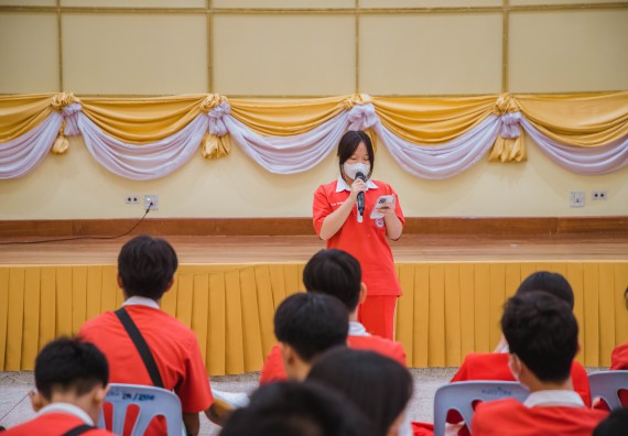 ภาพกิจกรรม   คณะวิทยาศาสตร์และเทคโนโลยี มหาวิทยาลัยราชภัฏกำแพงเพชร ร่วมกับโรงเรียนกำแพงเพชรพิทยาคม จัดโครงการค่ายวิทยาศาสตร์นักเรียนห้องเรียนพิเศษ