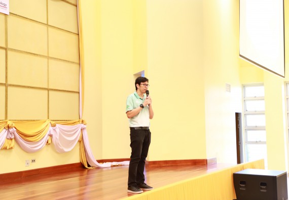 ภาพกิจกรรม  โปรแกรมวิชาวิทยาศาสตร์สิ่งแวดล้อม จัดโครงการอบรมเชิงปฏิบัติการความรู้ความเข้าใจเกี่ยวกับพลังงานไฟฟ้า