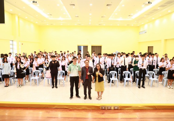 ภาพกิจกรรม  โปรแกรมวิชาวิทยาศาสตร์สิ่งแวดล้อม จัดโครงการอบรมเชิงปฏิบัติการความรู้ความเข้าใจเกี่ยวกับพลังงานไฟฟ้า