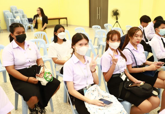 ภาพกิจกรรม  โปรแกรมวิชาวิทยาศาสตร์สิ่งแวดล้อม จัดโครงการอบรมเชิงปฏิบัติการความรู้ความเข้าใจเกี่ยวกับพลังงานไฟฟ้า