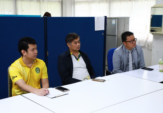 ภาพกิจกรรม  ศูนย์ส่งเสริมและตรวจสอบการผลิตตามมาตรฐานความปลอดภัยทางอาหาร คณะวิทยาศาสตร์และเทคโนโลยี  ต้อนรับการเข้าศึกษาดูงานจาก คณะทำงานของศูนย์วิทยาศาสตร์  มหาวิทยาลัยราชภัฏพิบูลสงคราม 