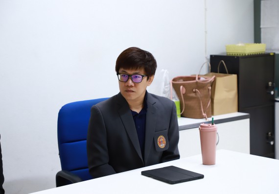 ภาพกิจกรรม  ศูนย์ส่งเสริมและตรวจสอบการผลิตตามมาตรฐานความปลอดภัยทางอาหาร คณะวิทยาศาสตร์และเทคโนโลยี  ต้อนรับการเข้าศึกษาดูงานจาก คณะทำงานของศูนย์วิทยาศาสตร์  มหาวิทยาลัยราชภัฏพิบูลสงคราม 