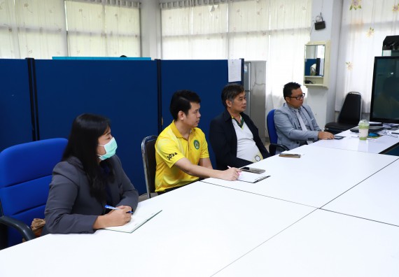 ภาพกิจกรรม  ศูนย์ส่งเสริมและตรวจสอบการผลิตตามมาตรฐานความปลอดภัยทางอาหาร คณะวิทยาศาสตร์และเทคโนโลยี  ต้อนรับการเข้าศึกษาดูงานจาก คณะทำงานของศูนย์วิทยาศาสตร์  มหาวิทยาลัยราชภัฏพิบูลสงคราม 