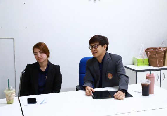 ภาพกิจกรรม  ศูนย์ส่งเสริมและตรวจสอบการผลิตตามมาตรฐานความปลอดภัยทางอาหาร คณะวิทยาศาสตร์และเทคโนโลยี  ต้อนรับการเข้าศึกษาดูงานจาก คณะทำงานของศูนย์วิทยาศาสตร์  มหาวิทยาลัยราชภัฏพิบูลสงคราม 