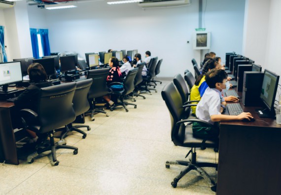 ภาพกิจกรรม   คณะวิทยาศาสตร์และเทคโนโลยี จัดการแข่งขันวาดภาพด้วยโปรแกรม Paint ระดับประถมศึกษาตอนต้น ประถมศึกษาตอนปลาย งานสัปดาห์วิทยาศาสตร์แห่งชาติ ส่วนภูมิภาค ประจำปี 2566