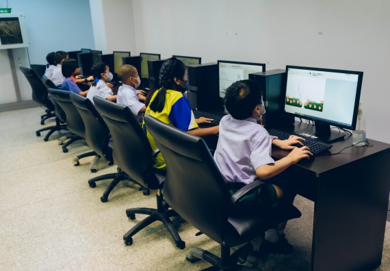 ภาพกิจกรรม   คณะวิทยาศาสตร์และเทคโนโลยี จัดการแข่งขันวาดภาพด้วยโปรแกรม Paint ระดับประถมศึกษาตอนต้น ประถมศึกษาตอนปลาย งานสัปดาห์วิทยาศาสตร์แห่งชาติ ส่วนภูมิภาค ประจำปี 2566