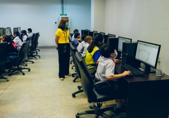 ภาพกิจกรรม   คณะวิทยาศาสตร์และเทคโนโลยี จัดการแข่งขันวาดภาพด้วยโปรแกรม Paint ระดับประถมศึกษาตอนต้น ประถมศึกษาตอนปลาย งานสัปดาห์วิทยาศาสตร์แห่งชาติ ส่วนภูมิภาค ประจำปี 2566