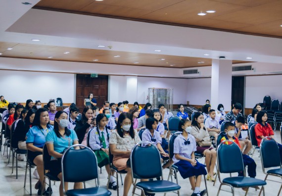 ภาพกิจกรรม   คณะวิทยาศาสตร์และเทคโนโลยี จัดการแข่งขันการพูดทางวิทยาศาสตร์ ระดับประถมศึกษา มัธยมศึกษาตอนต้น มัธยมศึกษาตอนปลาย งานสัปดาห์วิทยาศาสตร์แห่งชาติ ส่วนภูมิภาค ประจำปี 2566