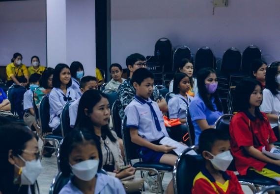 ภาพกิจกรรม   คณะวิทยาศาสตร์และเทคโนโลยี จัดการแข่งขันการพูดทางวิทยาศาสตร์ ระดับประถมศึกษา มัธยมศึกษาตอนต้น มัธยมศึกษาตอนปลาย งานสัปดาห์วิทยาศาสตร์แห่งชาติ ส่วนภูมิภาค ประจำปี 2566