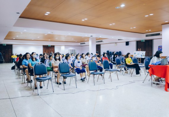 ภาพกิจกรรม   คณะวิทยาศาสตร์และเทคโนโลยี จัดการแข่งขันการพูดทางวิทยาศาสตร์ ระดับประถมศึกษา มัธยมศึกษาตอนต้น มัธยมศึกษาตอนปลาย งานสัปดาห์วิทยาศาสตร์แห่งชาติ ส่วนภูมิภาค ประจำปี 2566