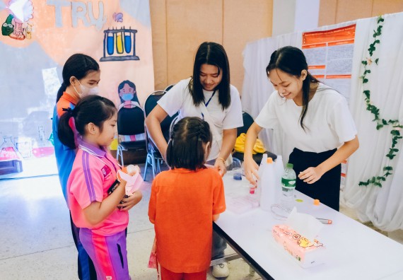 ภาพกิจกรรม  คณะวิทยาศาสตร์และเทคโนโลยี จัดนิทรรศการและกิจกรรมด้านวิทยาศาสตร์ เทคโนโลยีและนวัตกรรม (วทน.)  งานสัปดาห์วิทยาศาสตร์แห่งชาติ ส่วนภูมิภาค ประจำปี 2566