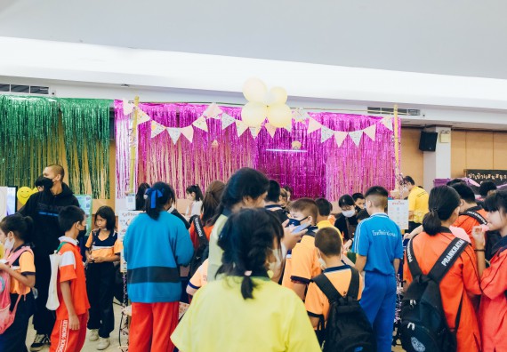 ภาพกิจกรรม  คณะวิทยาศาสตร์และเทคโนโลยี จัดนิทรรศการและกิจกรรมด้านวิทยาศาสตร์ เทคโนโลยีและนวัตกรรม (วทน.)  งานสัปดาห์วิทยาศาสตร์แห่งชาติ ส่วนภูมิภาค ประจำปี 2566