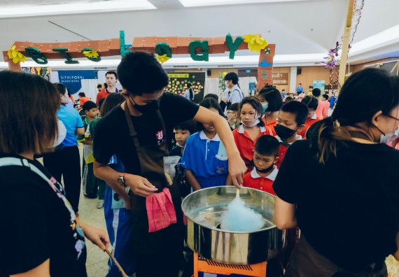 ภาพกิจกรรม  คณะวิทยาศาสตร์และเทคโนโลยี จัดนิทรรศการและกิจกรรมด้านวิทยาศาสตร์ เทคโนโลยีและนวัตกรรม (วทน.)  งานสัปดาห์วิทยาศาสตร์แห่งชาติ ส่วนภูมิภาค ประจำปี 2566