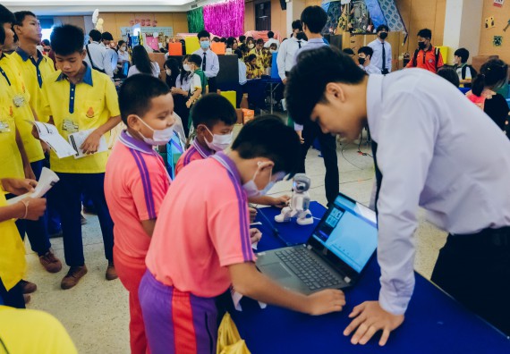 ภาพกิจกรรม  คณะวิทยาศาสตร์และเทคโนโลยี จัดนิทรรศการและกิจกรรมด้านวิทยาศาสตร์ เทคโนโลยีและนวัตกรรม (วทน.)  งานสัปดาห์วิทยาศาสตร์แห่งชาติ ส่วนภูมิภาค ประจำปี 2566