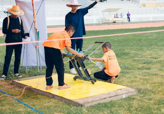 ภาพกิจกรรม  คณะวิทยาศาสตร์และเทคโนโลยี จัดการแข่งขันจรวดขวดน้ำ ระดับประถมศึกษา มัธยมศึกษาตอนต้น มัธยมศึกษาตอนปลาย งานสัปดาห์วิทยาศาสตร์แห่งชาติ ส่วนภูมิภาค ประจำปี 2566