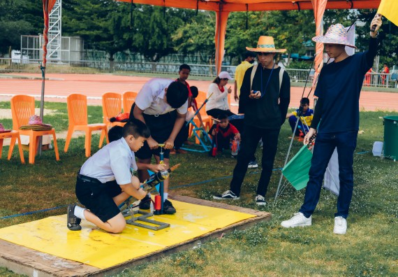 ภาพกิจกรรม  คณะวิทยาศาสตร์และเทคโนโลยี จัดการแข่งขันจรวดขวดน้ำ ระดับประถมศึกษา มัธยมศึกษาตอนต้น มัธยมศึกษาตอนปลาย งานสัปดาห์วิทยาศาสตร์แห่งชาติ ส่วนภูมิภาค ประจำปี 2566