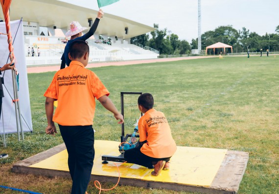 ภาพกิจกรรม  คณะวิทยาศาสตร์และเทคโนโลยี จัดการแข่งขันจรวดขวดน้ำ ระดับประถมศึกษา มัธยมศึกษาตอนต้น มัธยมศึกษาตอนปลาย งานสัปดาห์วิทยาศาสตร์แห่งชาติ ส่วนภูมิภาค ประจำปี 2566