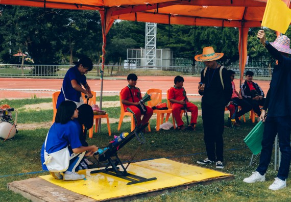 ภาพกิจกรรม  คณะวิทยาศาสตร์และเทคโนโลยี จัดการแข่งขันจรวดขวดน้ำ ระดับประถมศึกษา มัธยมศึกษาตอนต้น มัธยมศึกษาตอนปลาย งานสัปดาห์วิทยาศาสตร์แห่งชาติ ส่วนภูมิภาค ประจำปี 2566