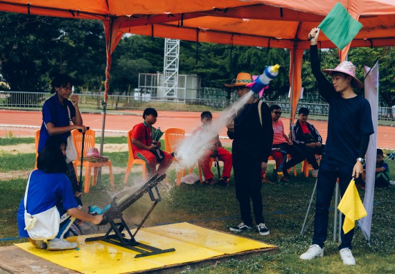 ภาพกิจกรรม  คณะวิทยาศาสตร์และเทคโนโลยี จัดการแข่งขันจรวดขวดน้ำ ระดับประถมศึกษา มัธยมศึกษาตอนต้น มัธยมศึกษาตอนปลาย งานสัปดาห์วิทยาศาสตร์แห่งชาติ ส่วนภูมิภาค ประจำปี 2566