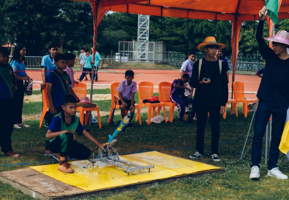 ภาพกิจกรรม  คณะวิทยาศาสตร์และเทคโนโลยี จัดการแข่งขันจรวดขวดน้ำ ระดับประถมศึกษา มัธยมศึกษาตอนต้น มัธยมศึกษาตอนปลาย งานสัปดาห์วิทยาศาสตร์แห่งชาติ ส่วนภูมิภาค ประจำปี 2566