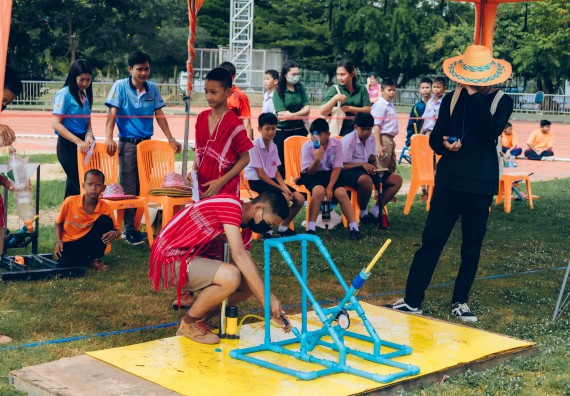 ภาพกิจกรรม  คณะวิทยาศาสตร์และเทคโนโลยี จัดการแข่งขันจรวดขวดน้ำ ระดับประถมศึกษา มัธยมศึกษาตอนต้น มัธยมศึกษาตอนปลาย งานสัปดาห์วิทยาศาสตร์แห่งชาติ ส่วนภูมิภาค ประจำปี 2566