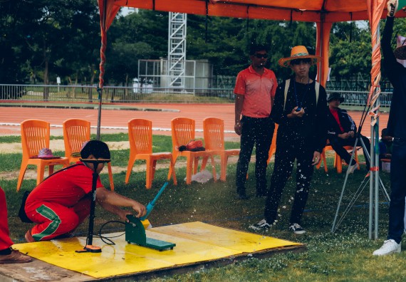 ภาพกิจกรรม  คณะวิทยาศาสตร์และเทคโนโลยี จัดการแข่งขันจรวดขวดน้ำ ระดับประถมศึกษา มัธยมศึกษาตอนต้น มัธยมศึกษาตอนปลาย งานสัปดาห์วิทยาศาสตร์แห่งชาติ ส่วนภูมิภาค ประจำปี 2566